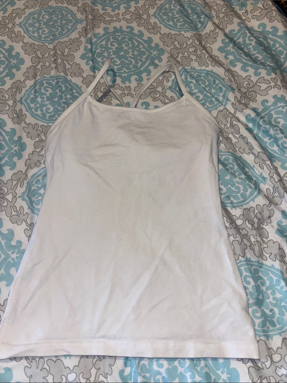Lululemon tank